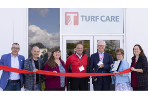 Left to Right: Lee Dale, Dan Fellini, Dale Genge, Tim Trimper (President, Turf Care), Paul McLean (CEO, Turf Care), Margaret Quirk (Mayor of Keswick), Naomi Davison