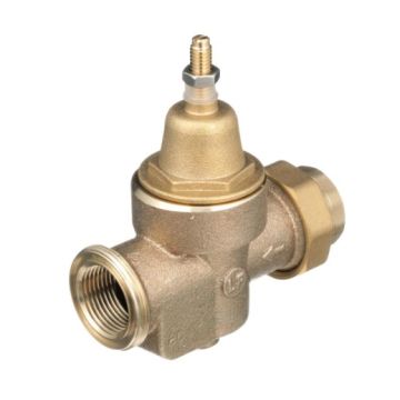 Watts Pressure Reducing Valve with Union, 1" Threaded